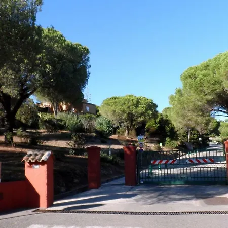 Coquet Mas A Gigaro *